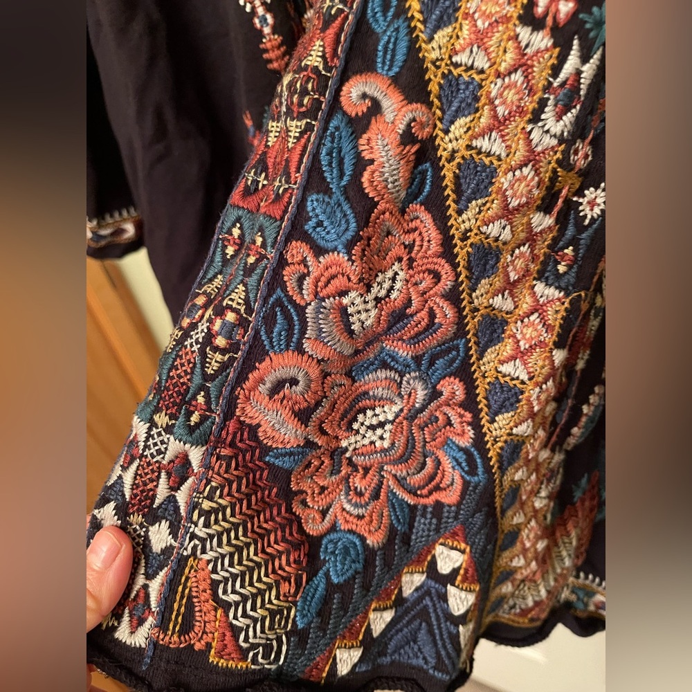 Johnny Was Draped Embroidered Women's Cardigan Sweater - Picture 8 of 10